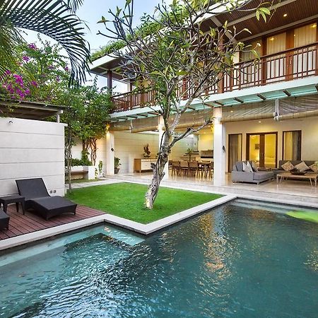 Dream Villa Seminyak الغرفة الصورة